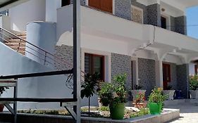 Villa Besnik, Rooms For Rent